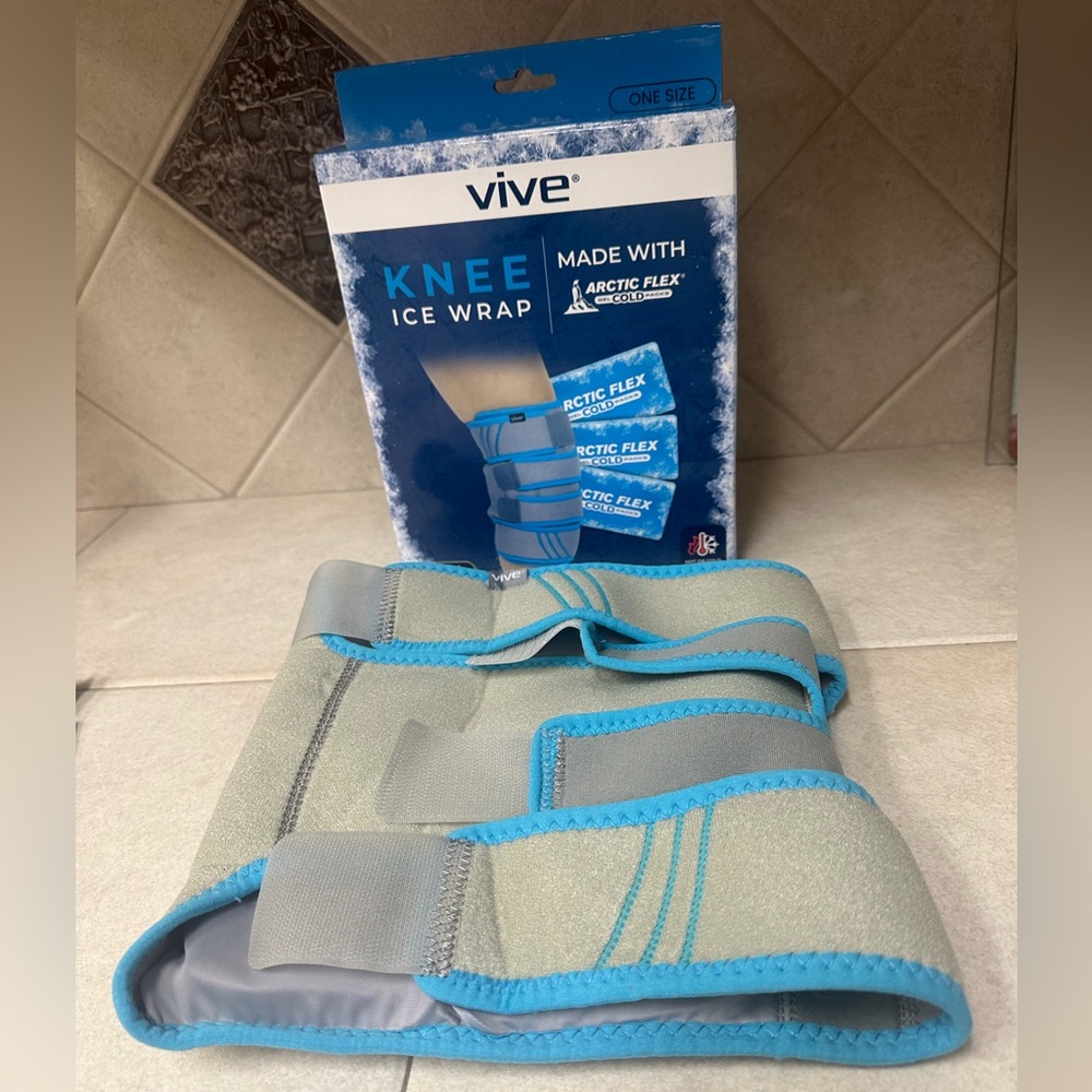 💎VIVE ICE KNEE ICE WRAP💎